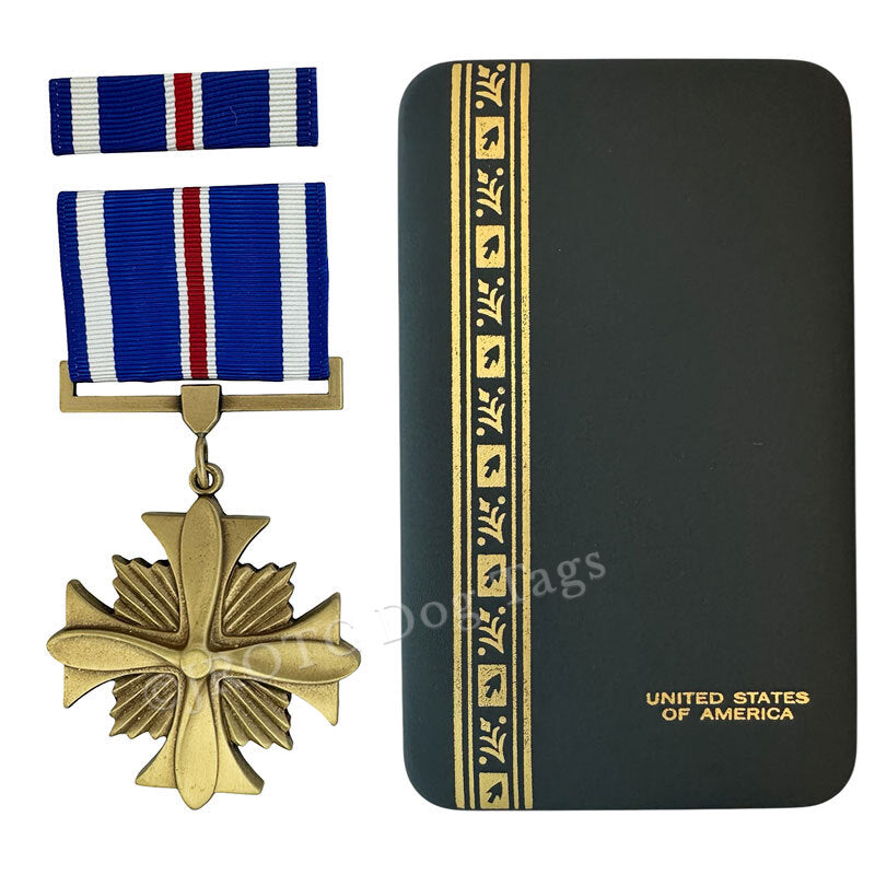 Distinguished Flying Cross Medal (Boxed) – Mil Tactical