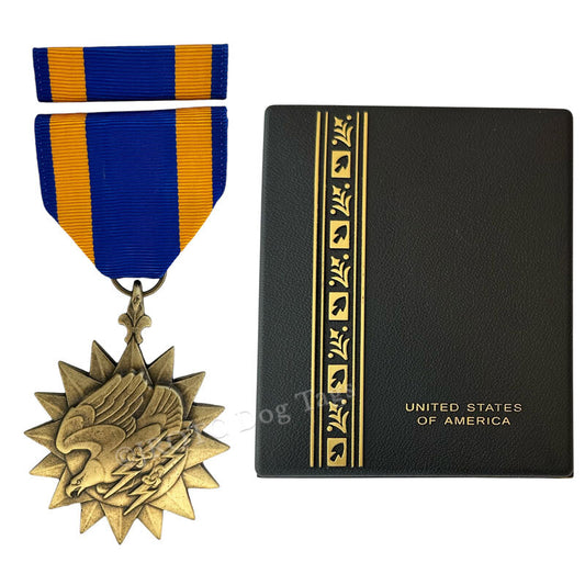 MEDAL PRESENTATION SET: AIR MEDAL (BOXED)