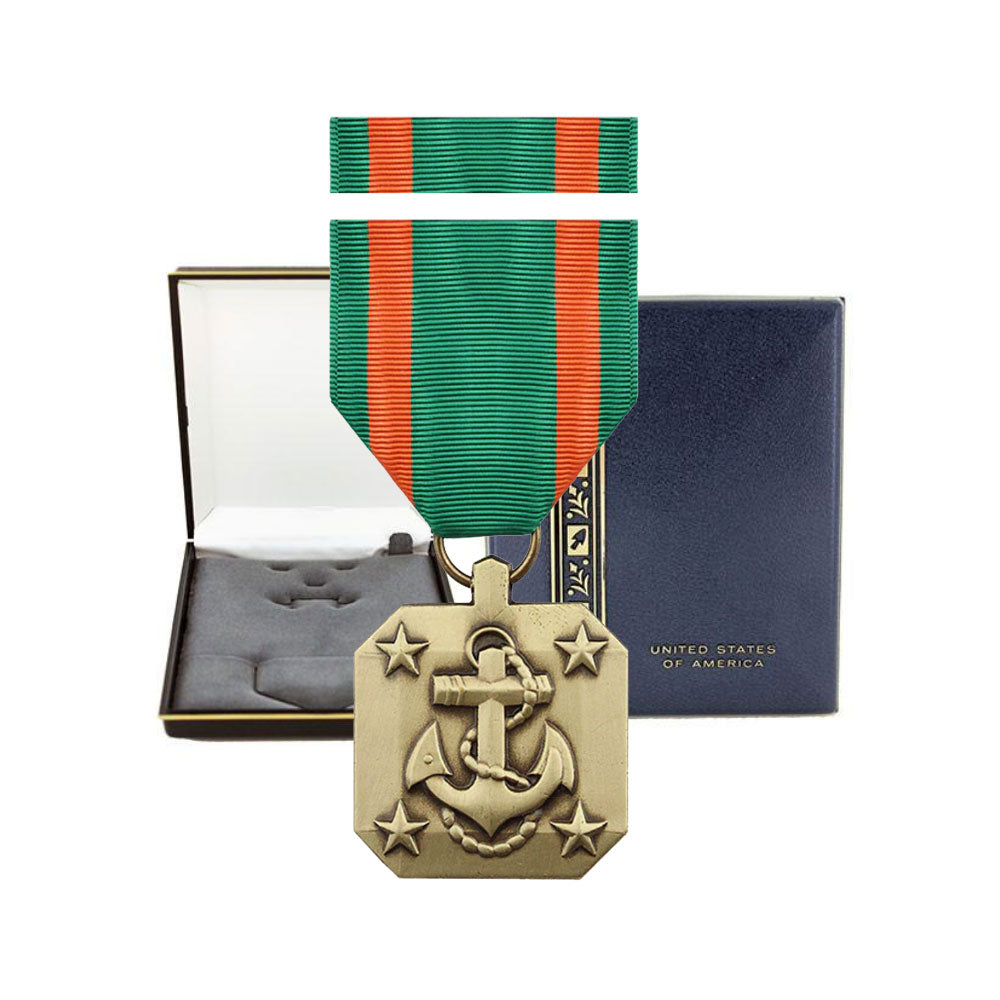 NAVY ACHIEVEMENT MEDAL PRESENTATION SET